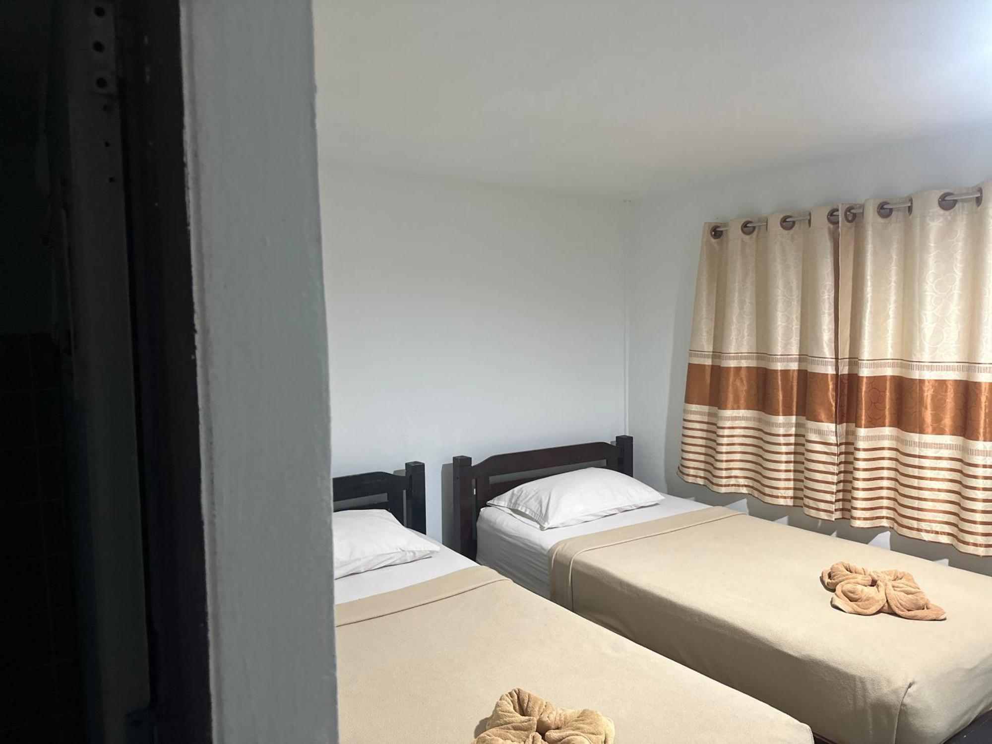 Bang Sit Guest House Phi Phi Don Exterior foto